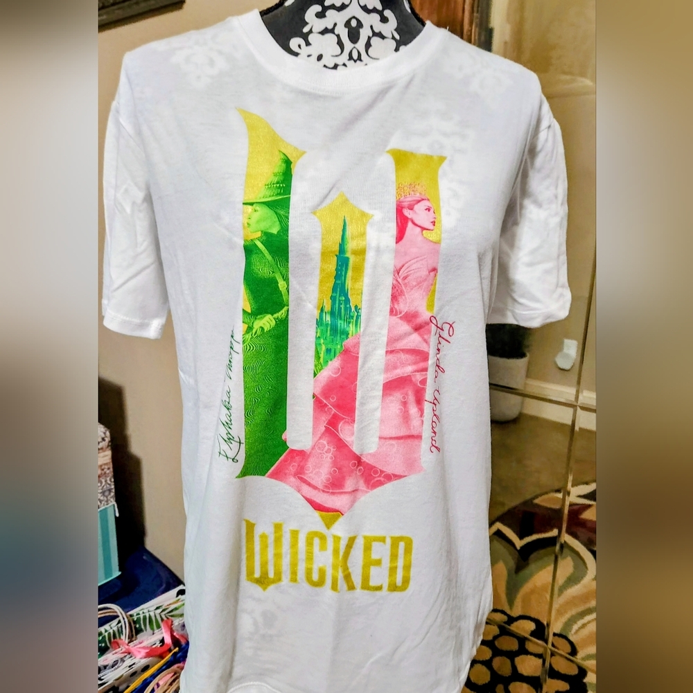 Wicked Graphic Women's T-Shirt